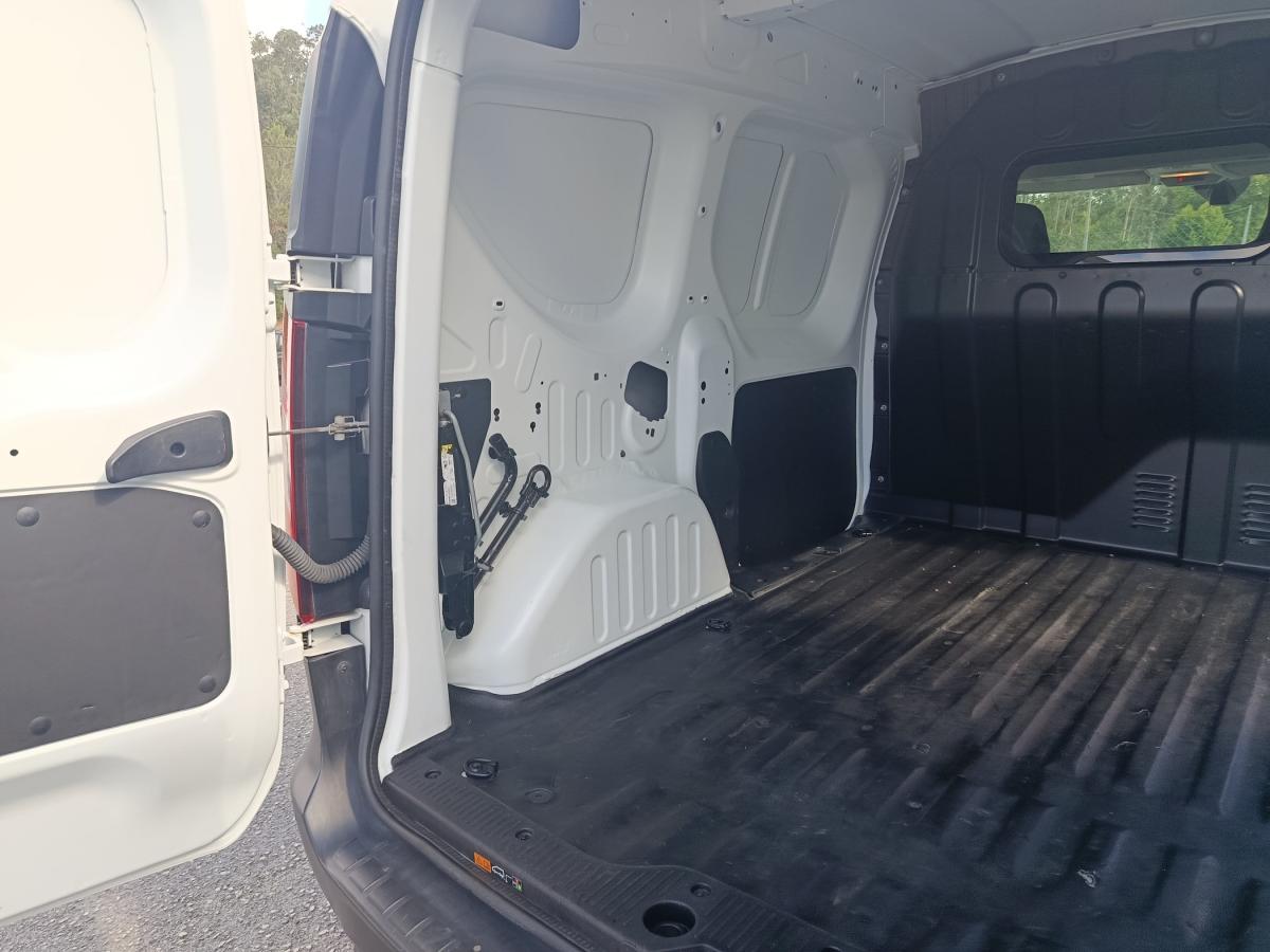 renault-express-2023-diesel-1461cc