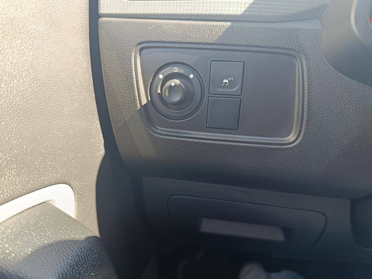 renault-express-2023-diesel-1461cc