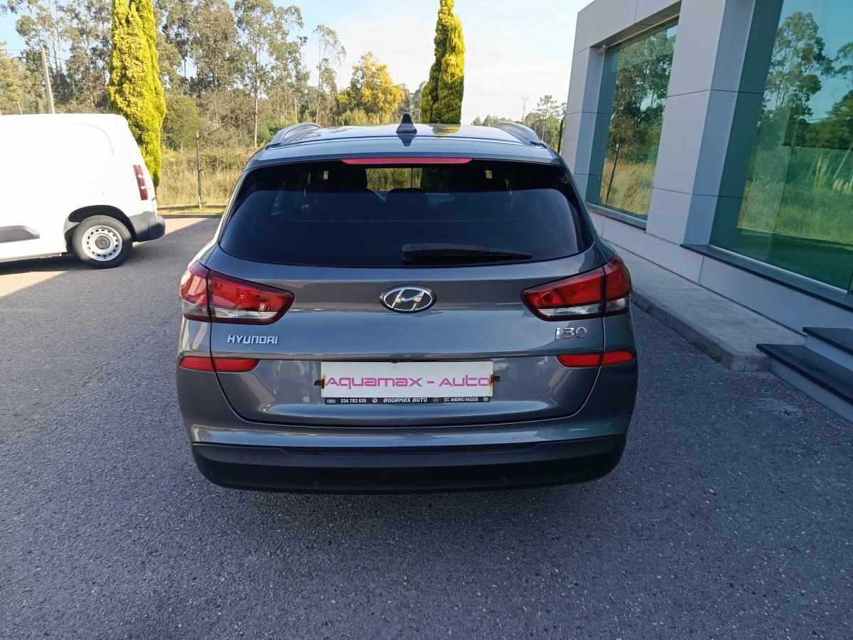 hyundai-i30-sw-2020-diesel-1598cc