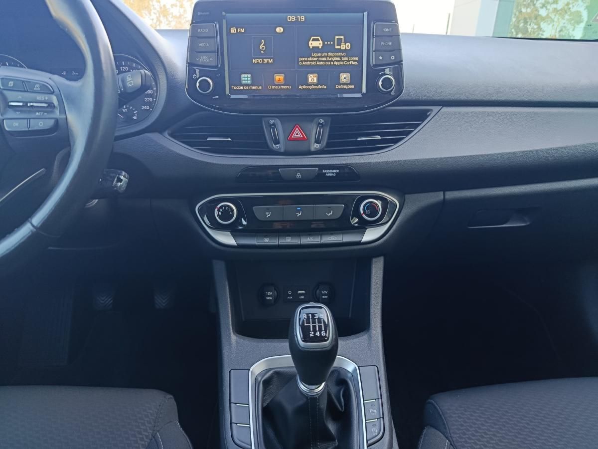 hyundai-i30-sw-2020-diesel-1598cc