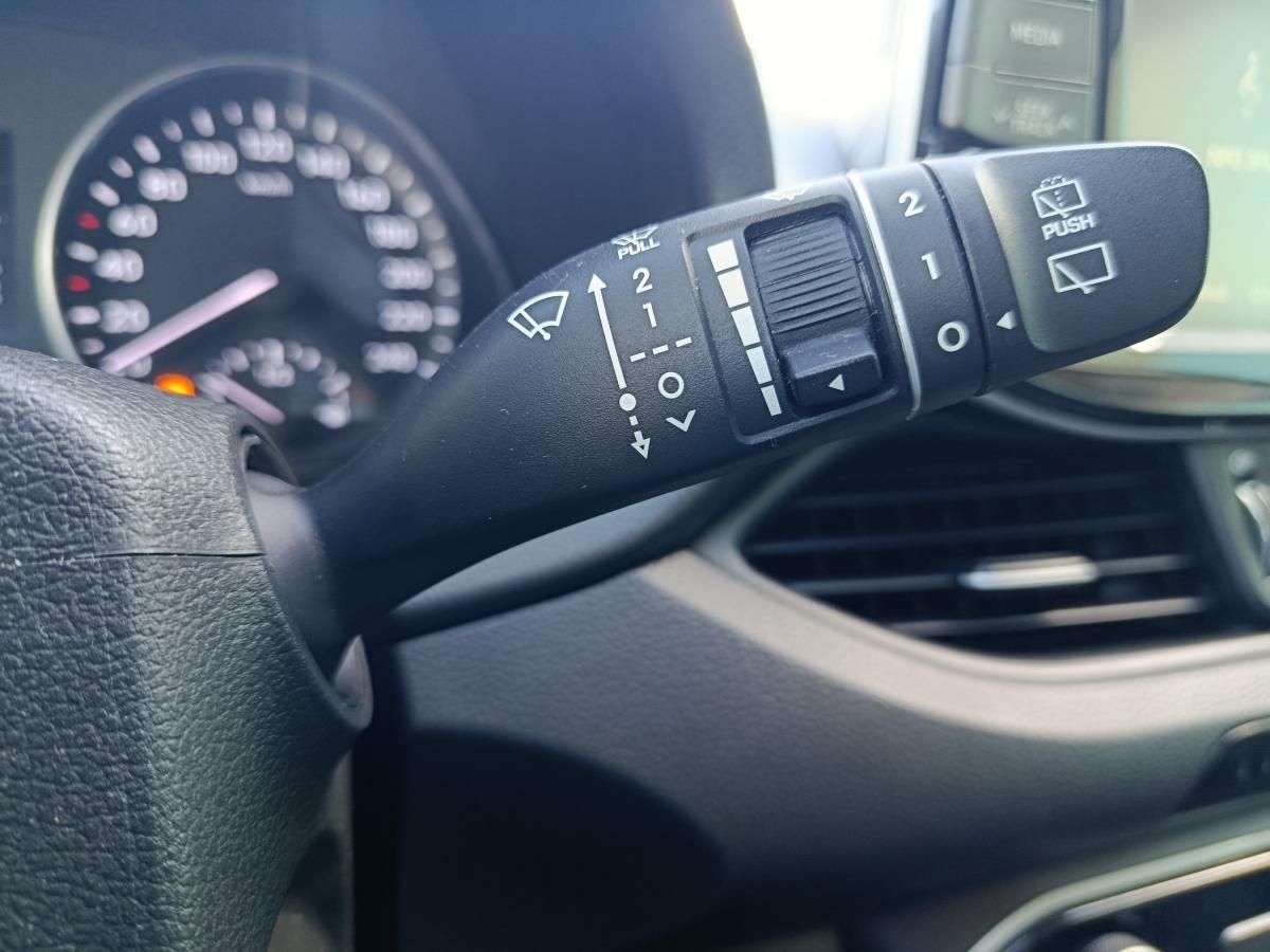 hyundai-i30-sw-2020-diesel-1598cc