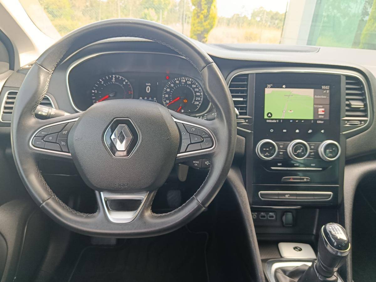 renault-megane-2021-diesel-1461cc
