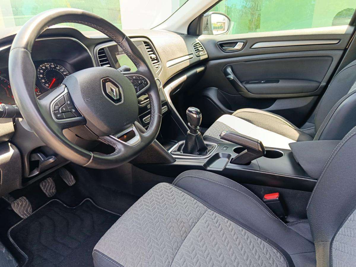 renault-megane-2021-diesel-1461cc