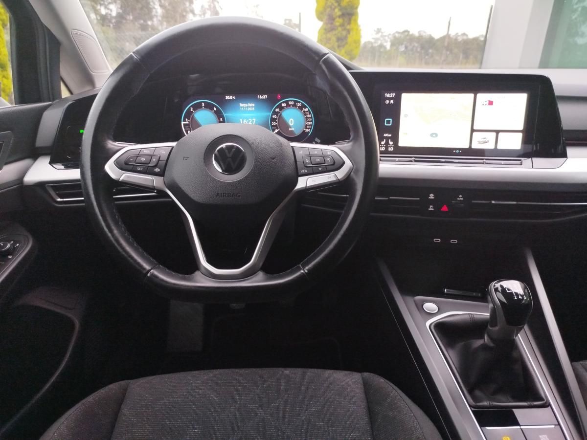 volkswagen-golf-variant-2021-diesel-1968cc