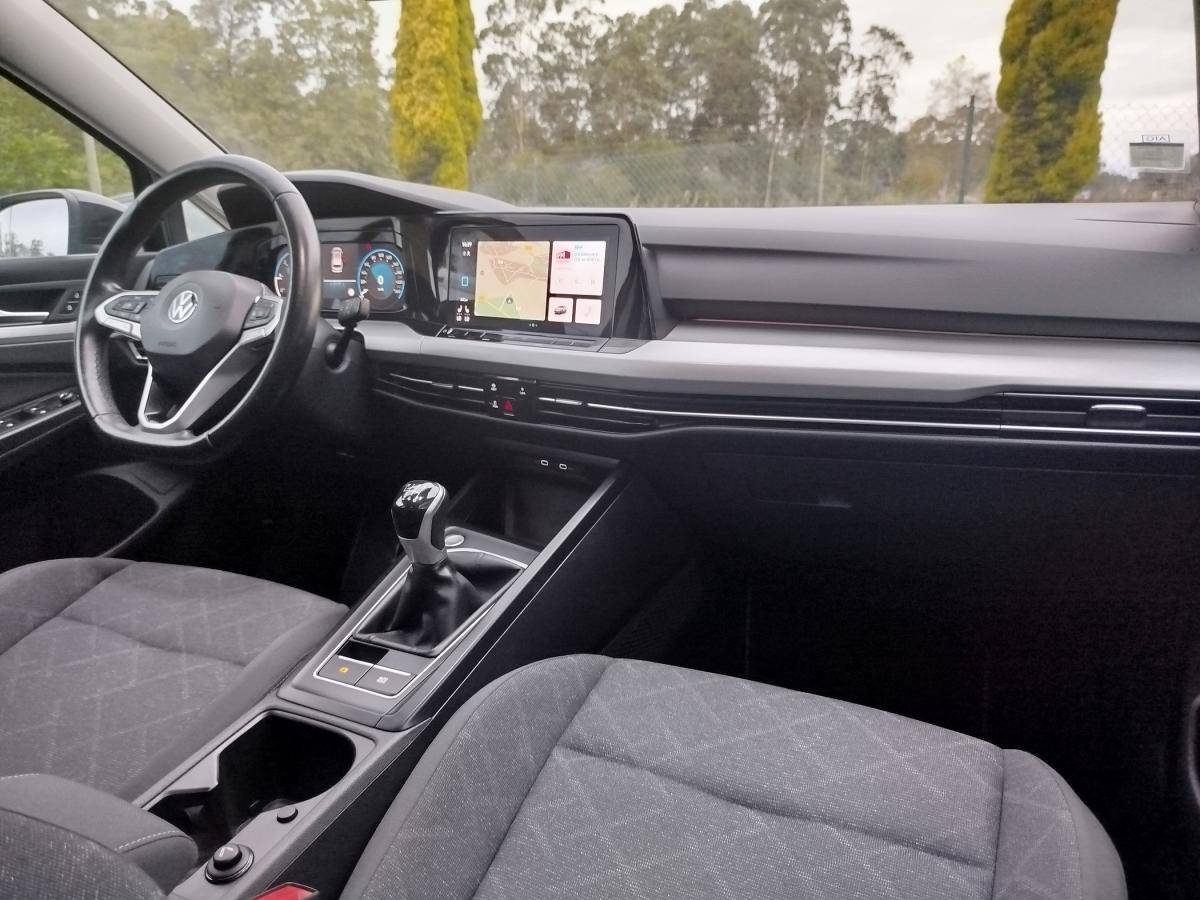 volkswagen-golf-variant-2021-diesel-1968cc