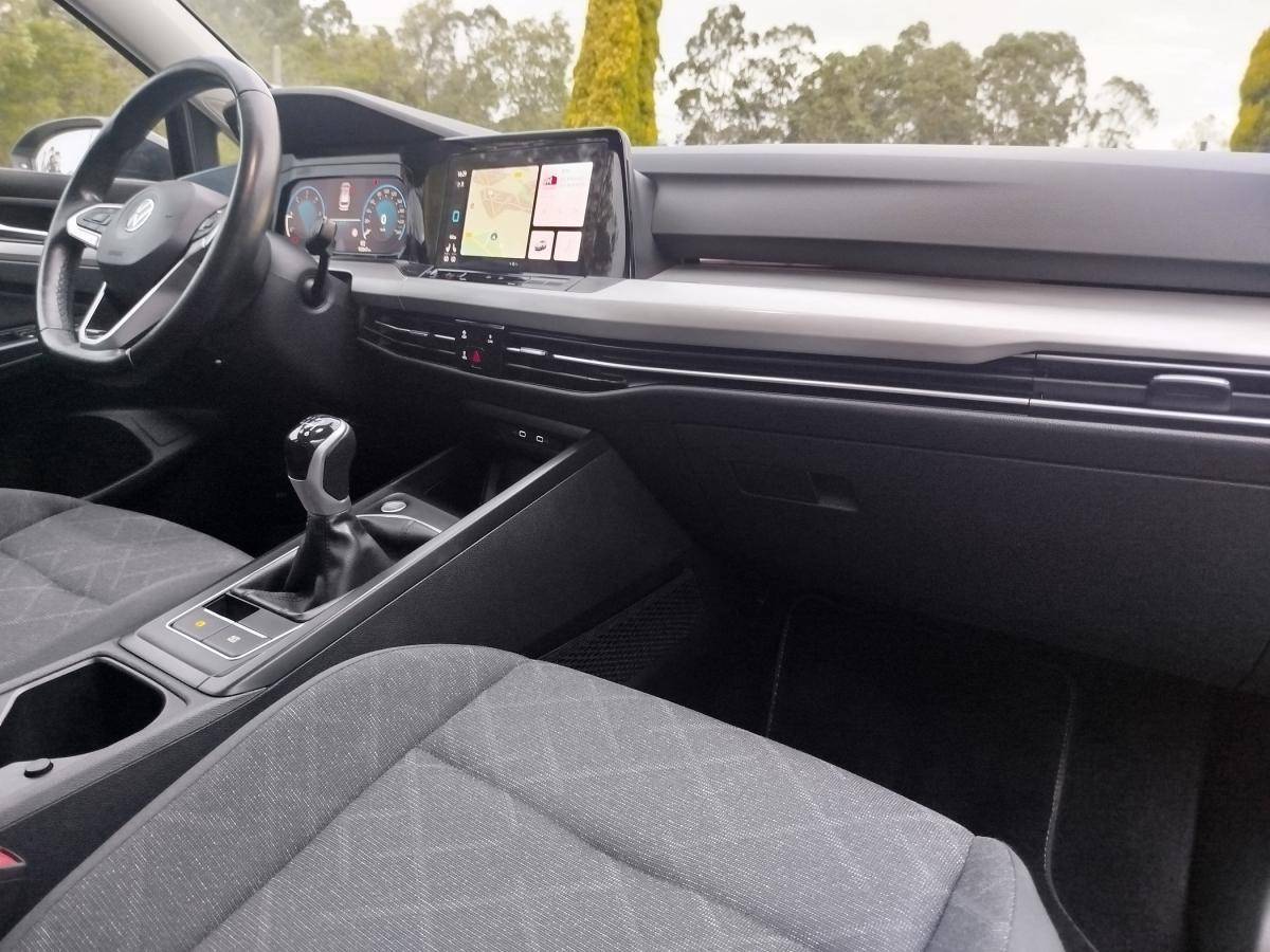 volkswagen-golf-variant-2021-diesel-1968cc
