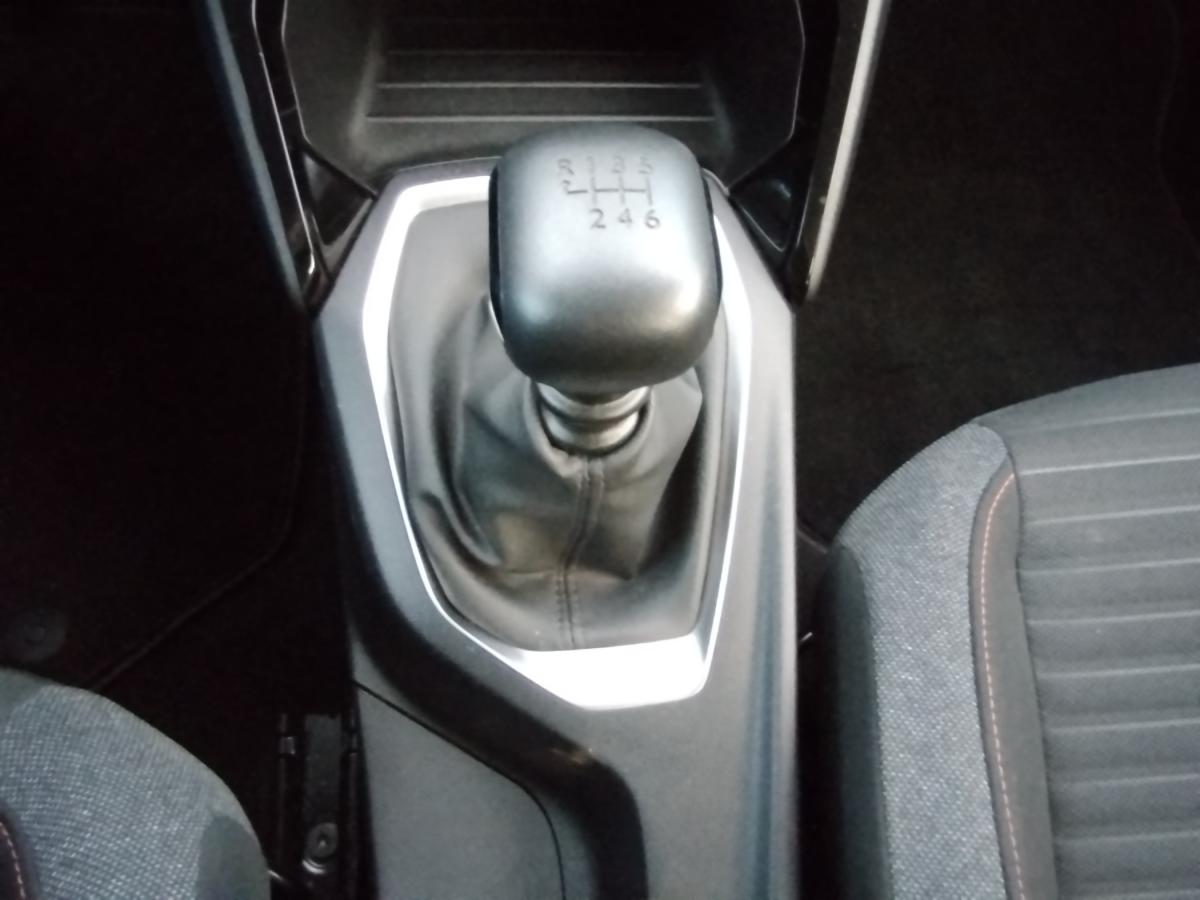 peugeot-208-2021-diesel-1499cc