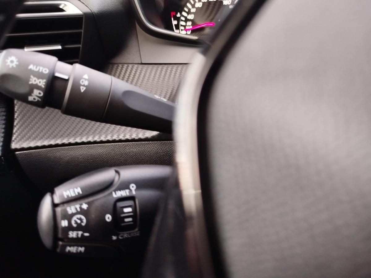 peugeot-208-2021-diesel-1499cc