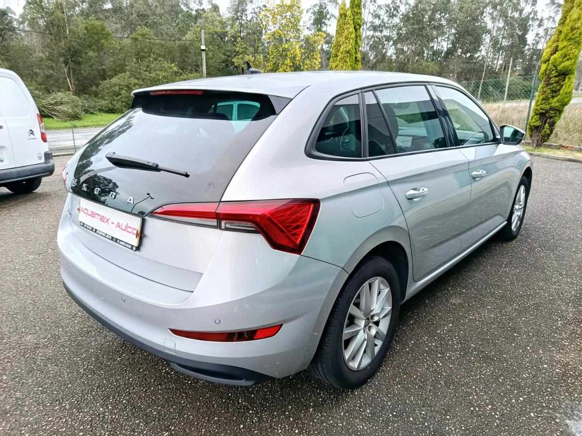 skoda-scala-2022-gasolina-999cc