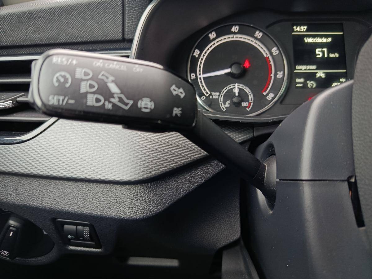 skoda-scala-2022-gasolina-999cc