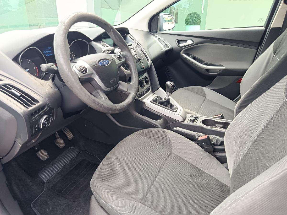 ford-focus-sw-2014-diesel-1560cc