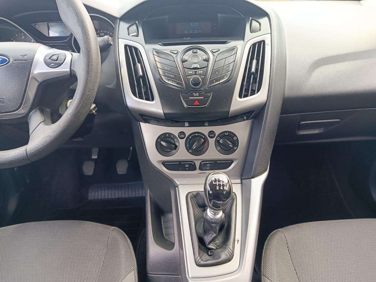 ford-focus-sw-2014-diesel-1560cc