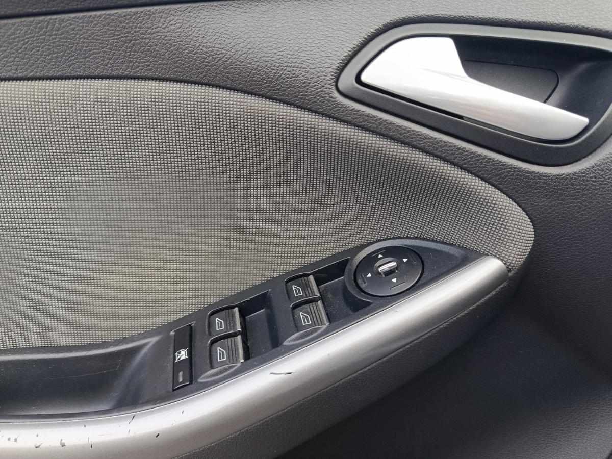 ford-focus-sw-2014-diesel-1560cc