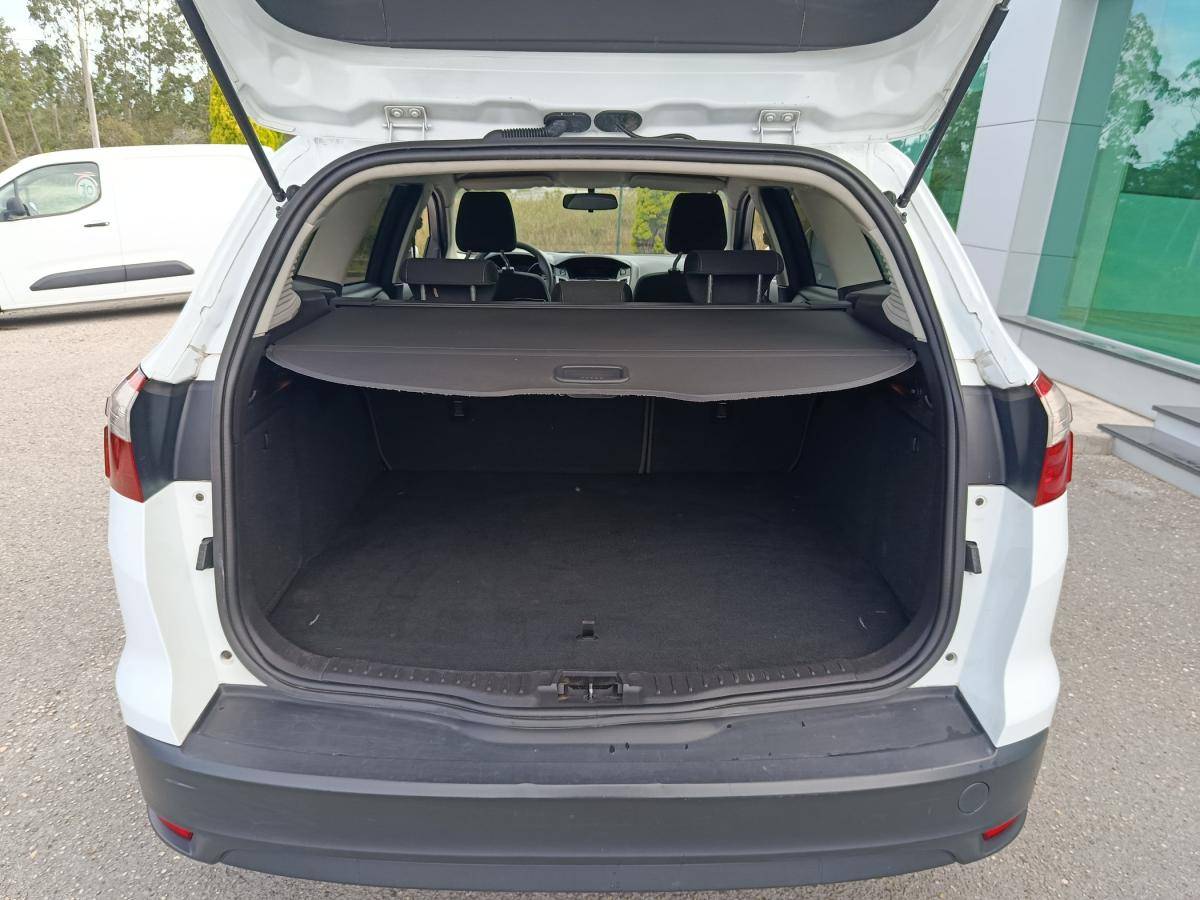 ford-focus-sw-2014-diesel-1560cc