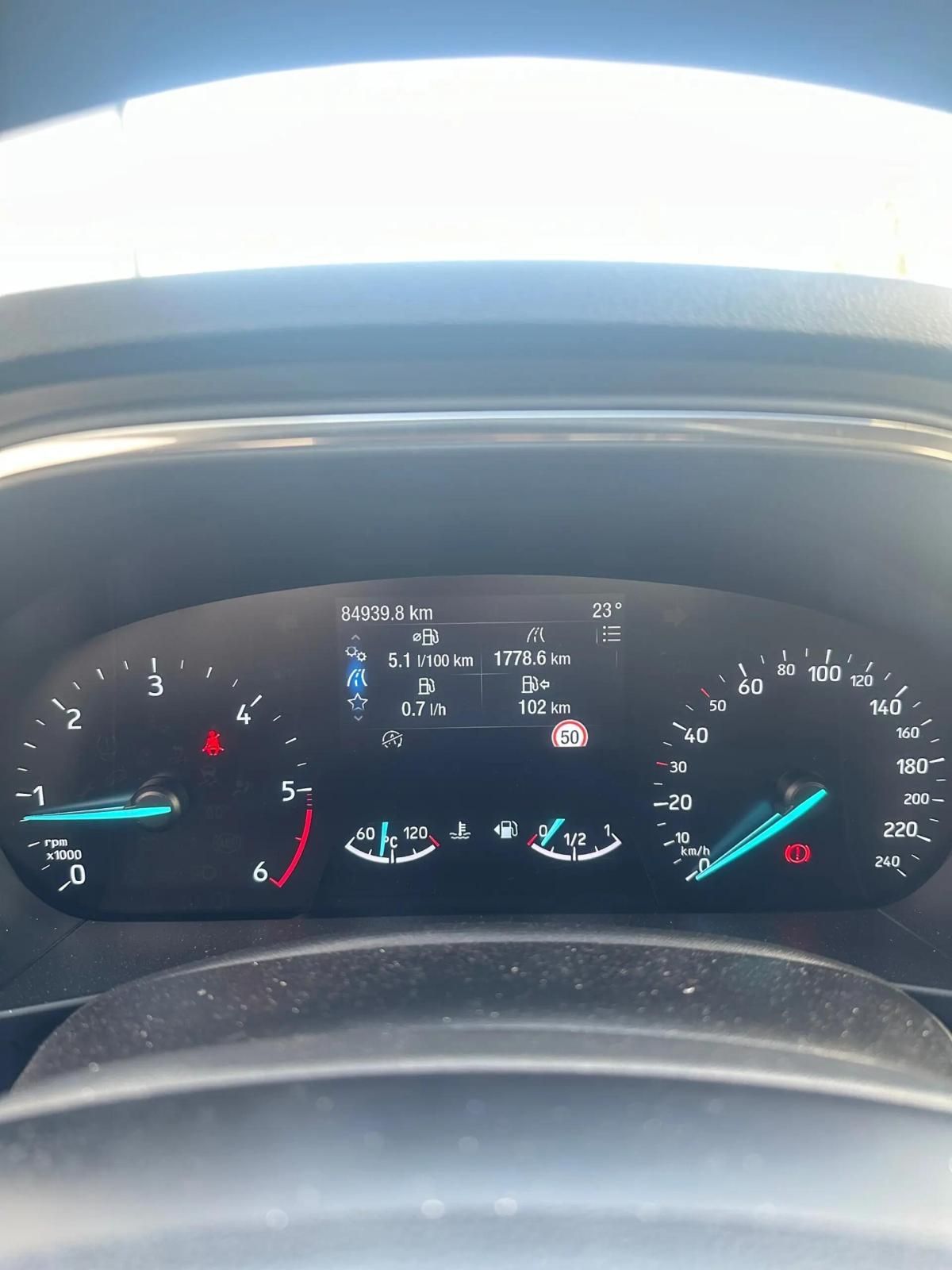 ford-focus-sw-2019-diesel-1499cc