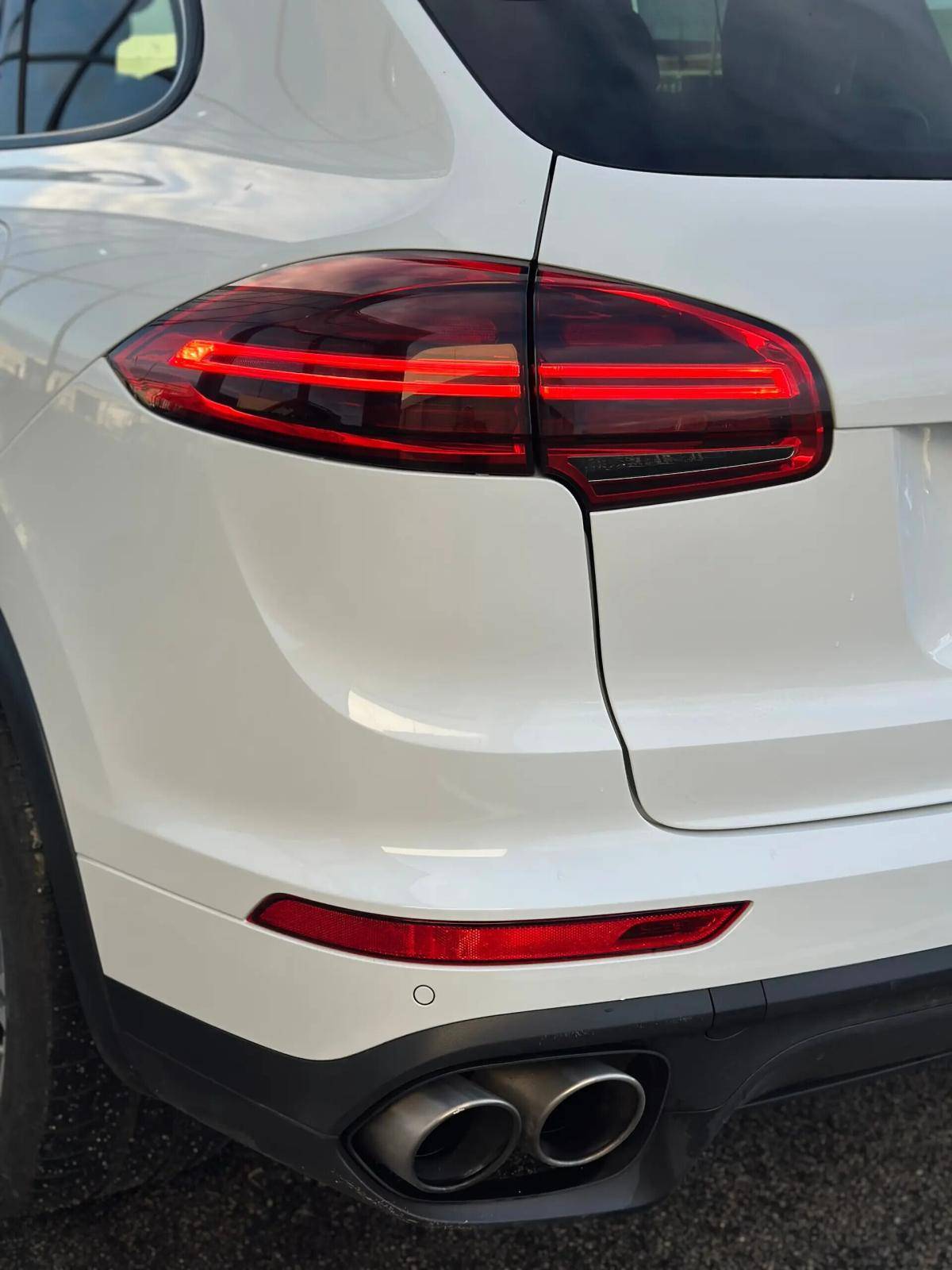 porsche-cayenne-2015-hibrido-a-gasolina-2995cc