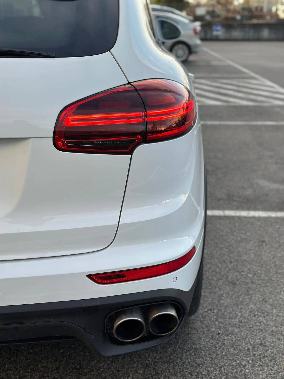 porsche-cayenne-2015-hibrido-a-gasolina-2995cc
