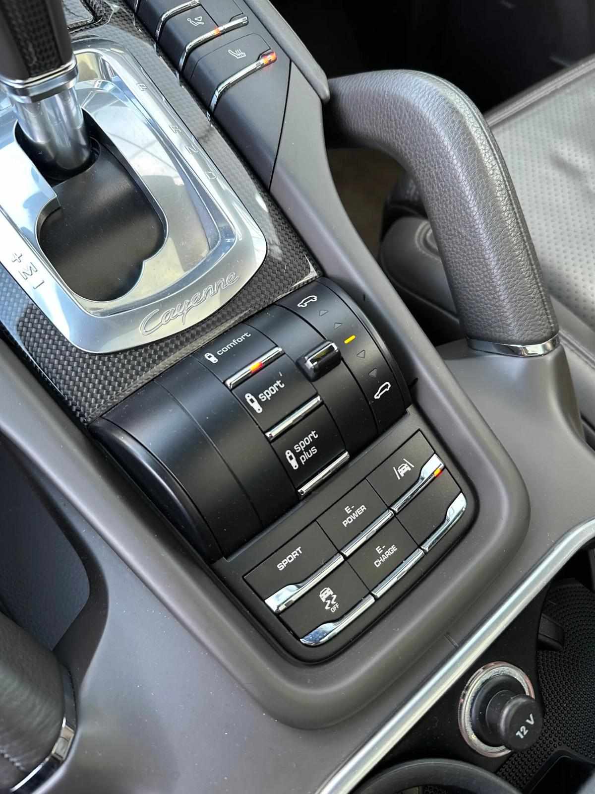 porsche-cayenne-2015-hibrido-a-gasolina-2995cc
