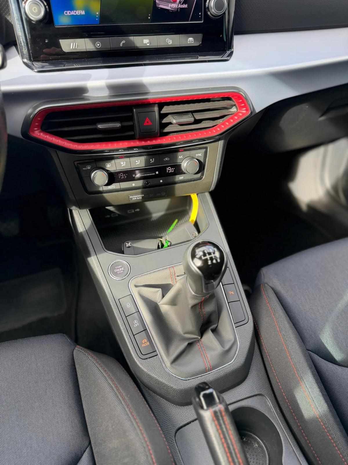 seat-ibiza-2022-gasolina-999cc