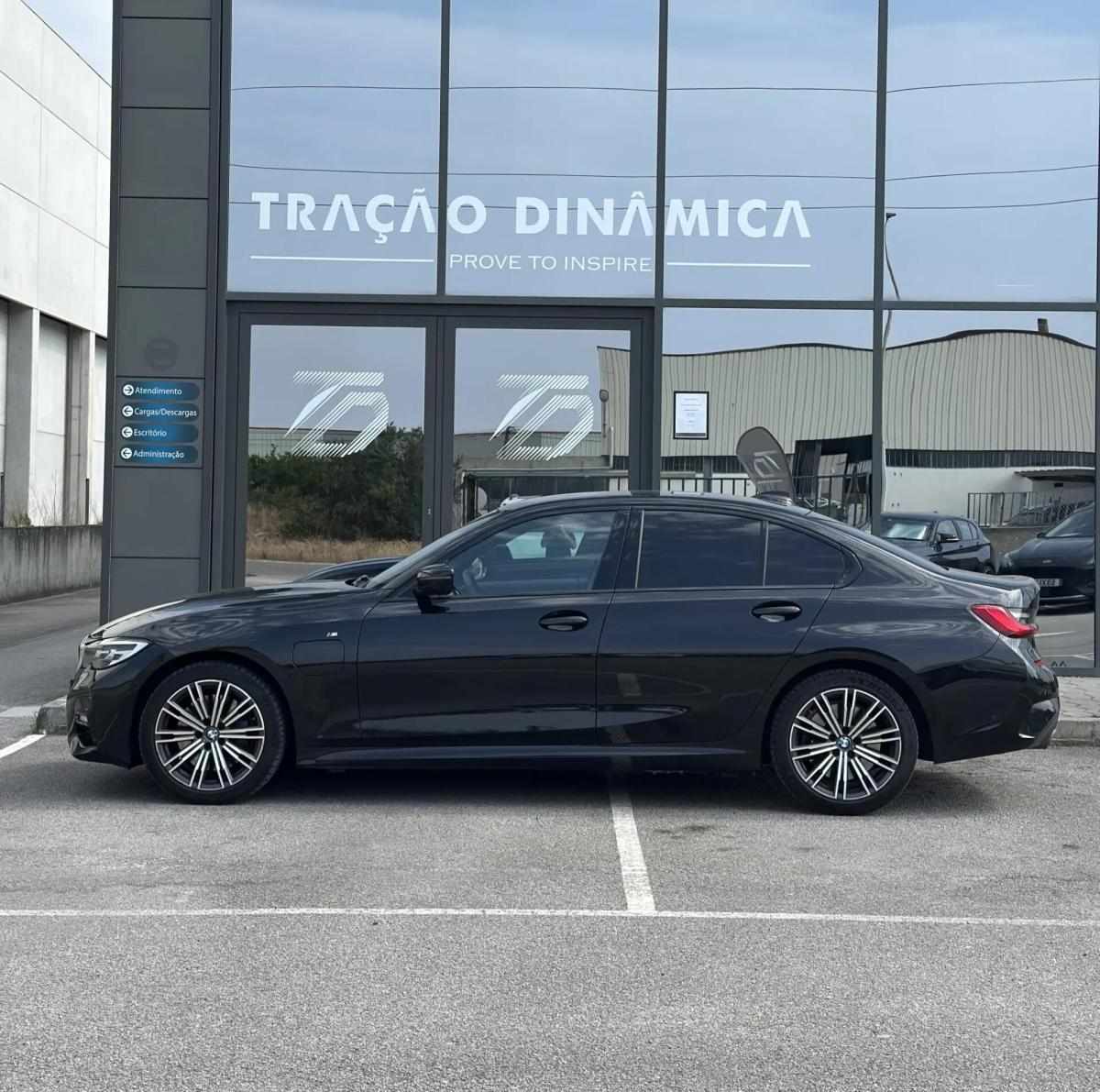 bmw-serie-3-330e-2019-hibrido-a-gasolina-1998cc
