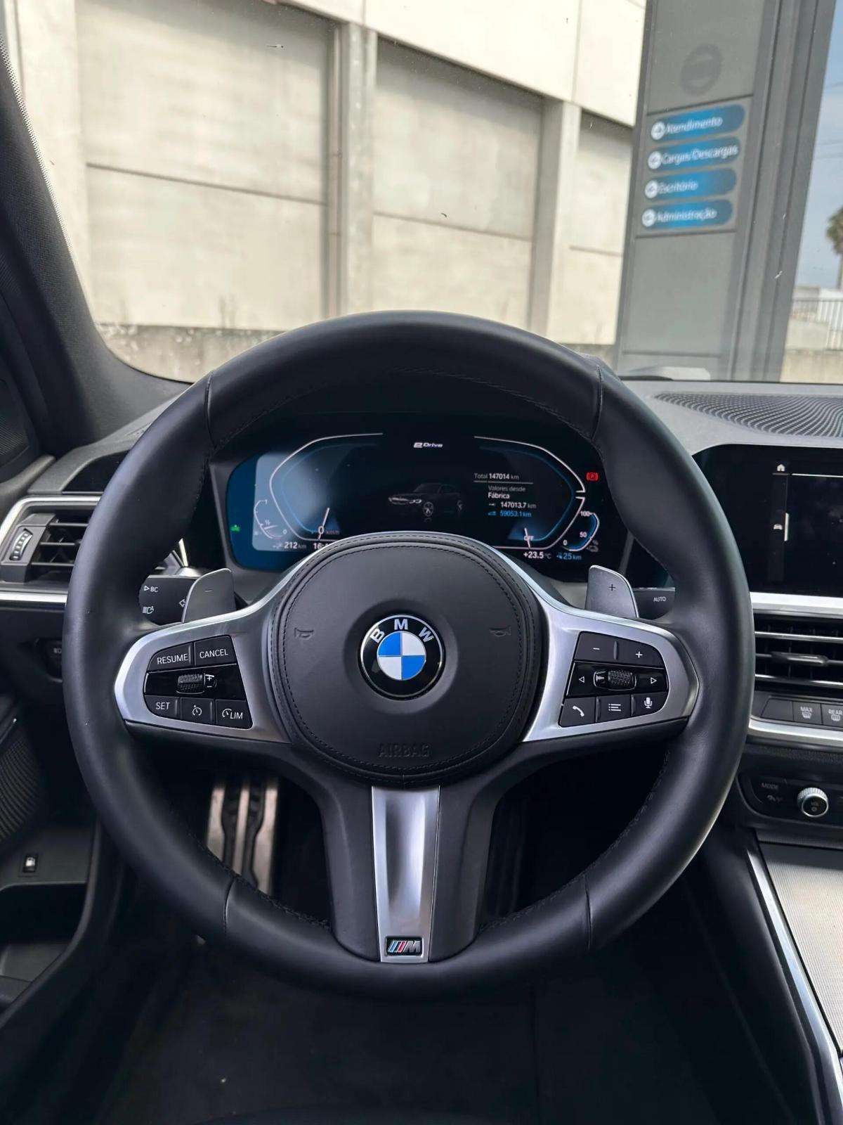 bmw-serie-3-330e-2019-hibrido-a-gasolina-1998cc