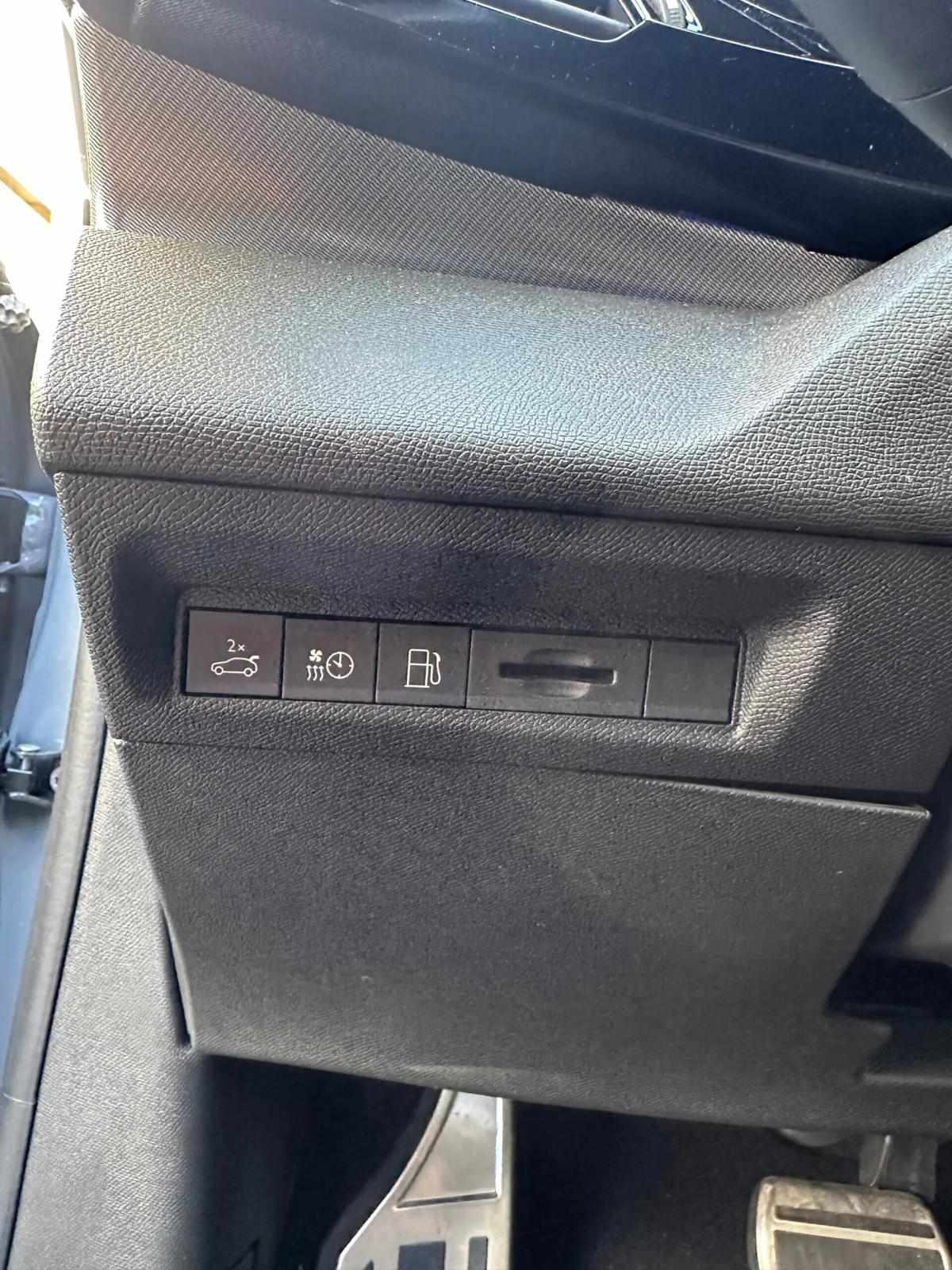 peugeot-408-2024-hibrido-a-gasolina-1598cc