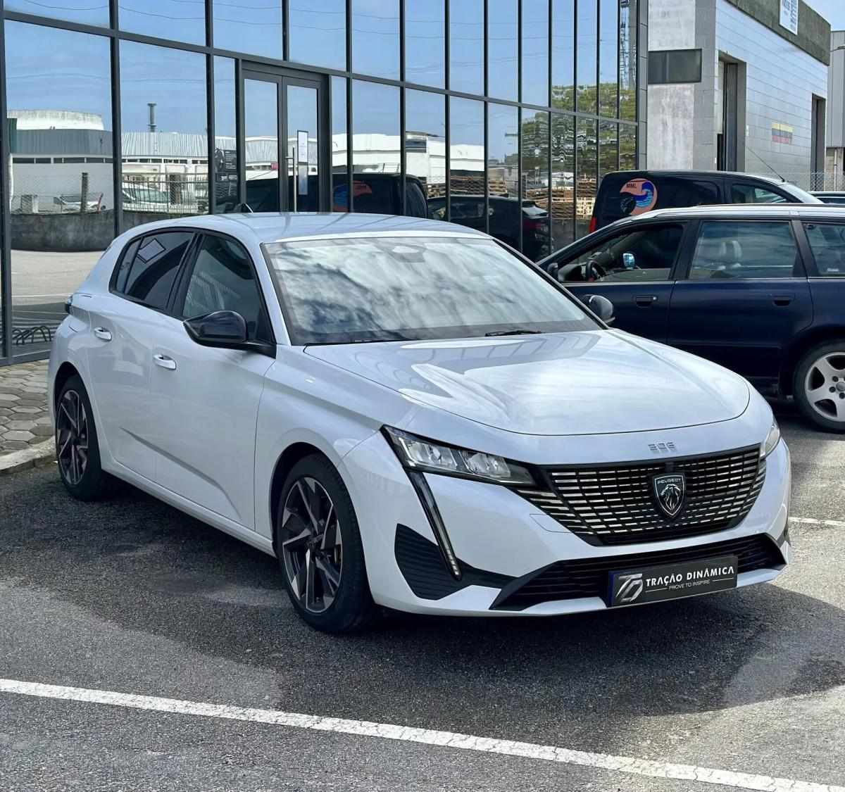 peugeot-308-2025-hibrido-a-gasolina-1598cc