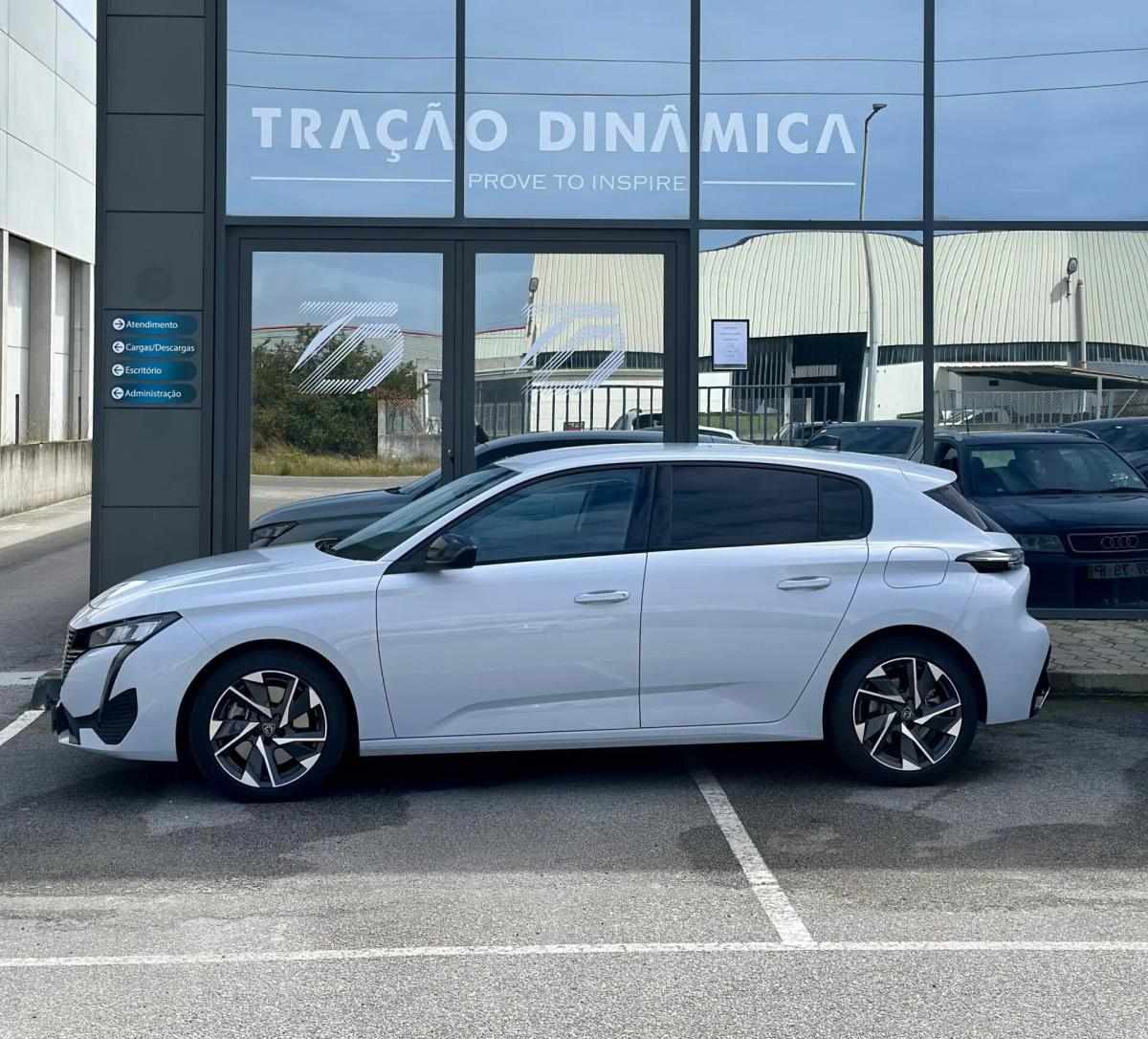 peugeot-308-2025-hibrido-a-gasolina-1598cc