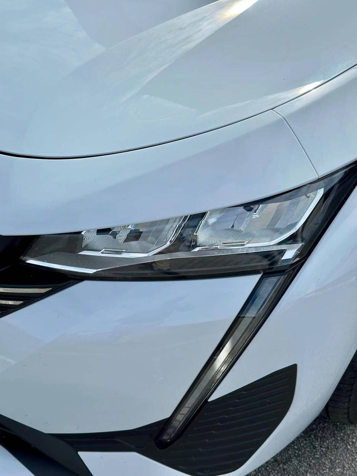 peugeot-308-2025-hibrido-a-gasolina-1598cc