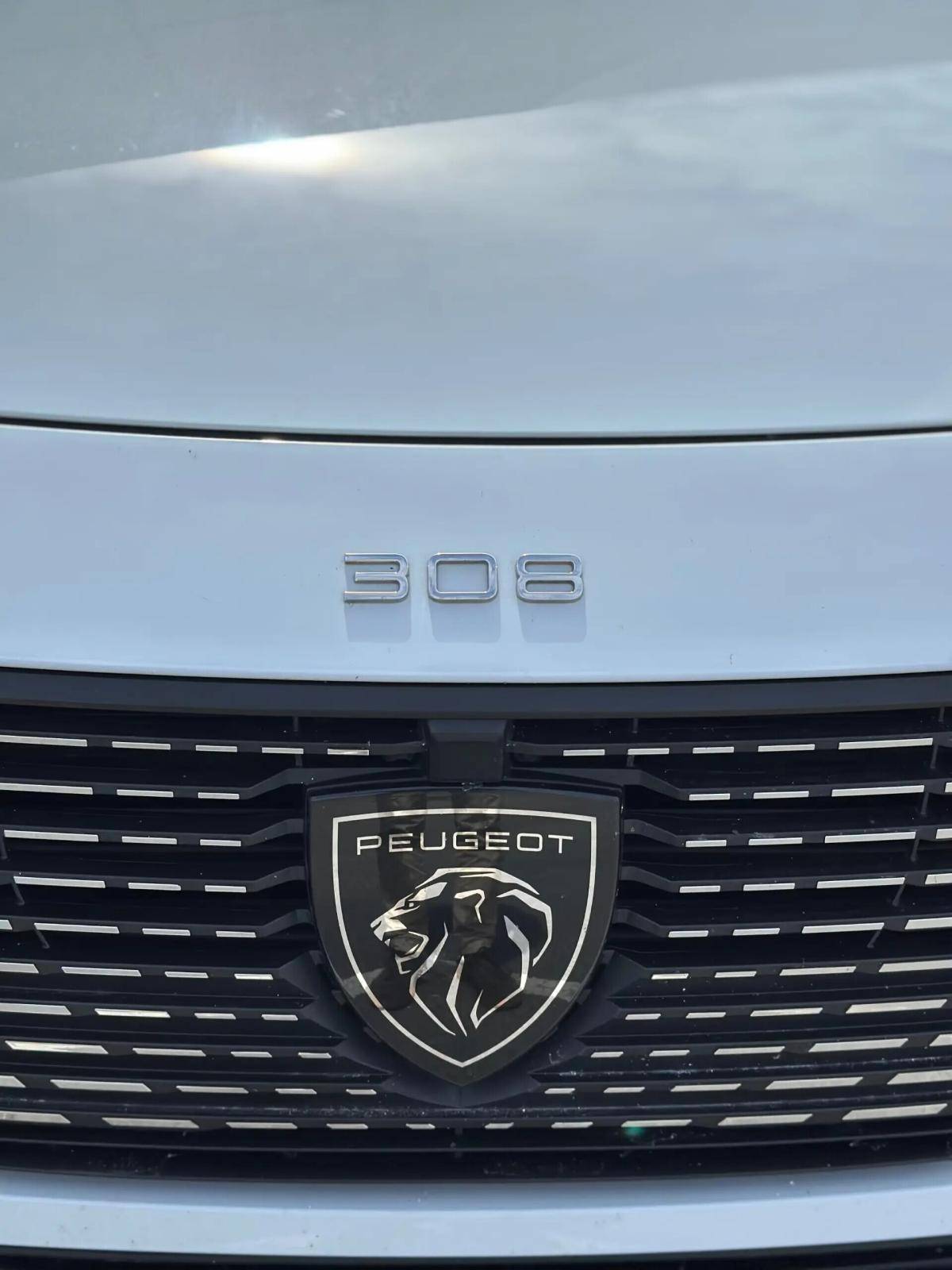 peugeot-308-2025-hibrido-a-gasolina-1598cc