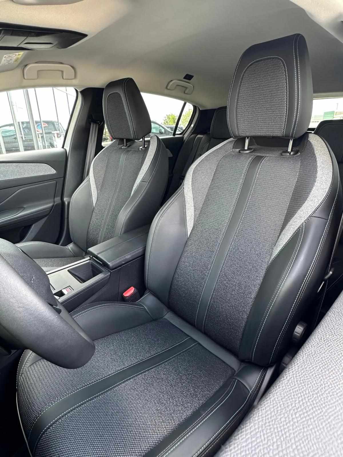 peugeot-308-2025-hibrido-a-gasolina-1598cc