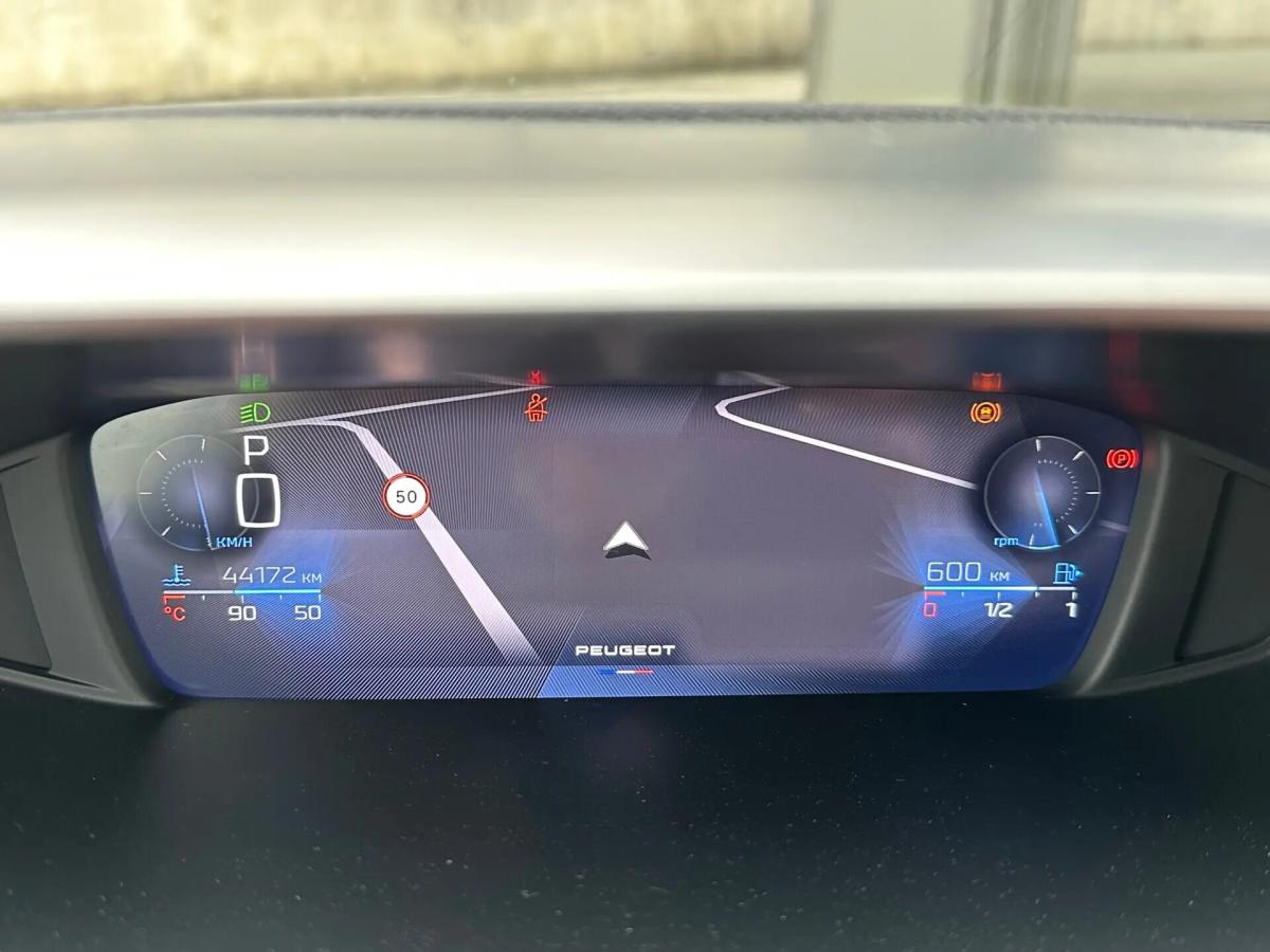 peugeot-308-2022-diesel-1499cc