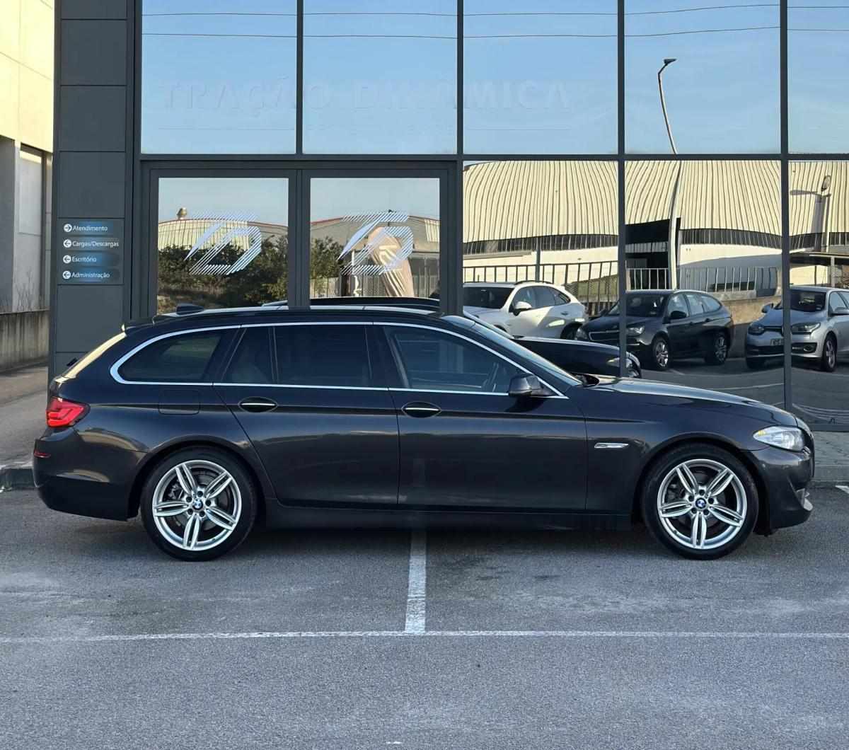 bmw-serie-5-520d-touring-2011-diesel-1995cc