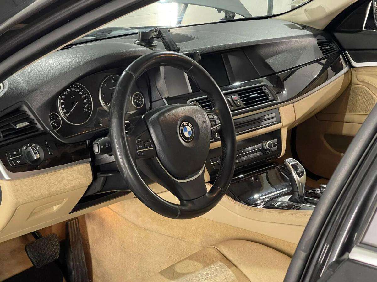 bmw-serie-5-520d-touring-2011-diesel-1995cc