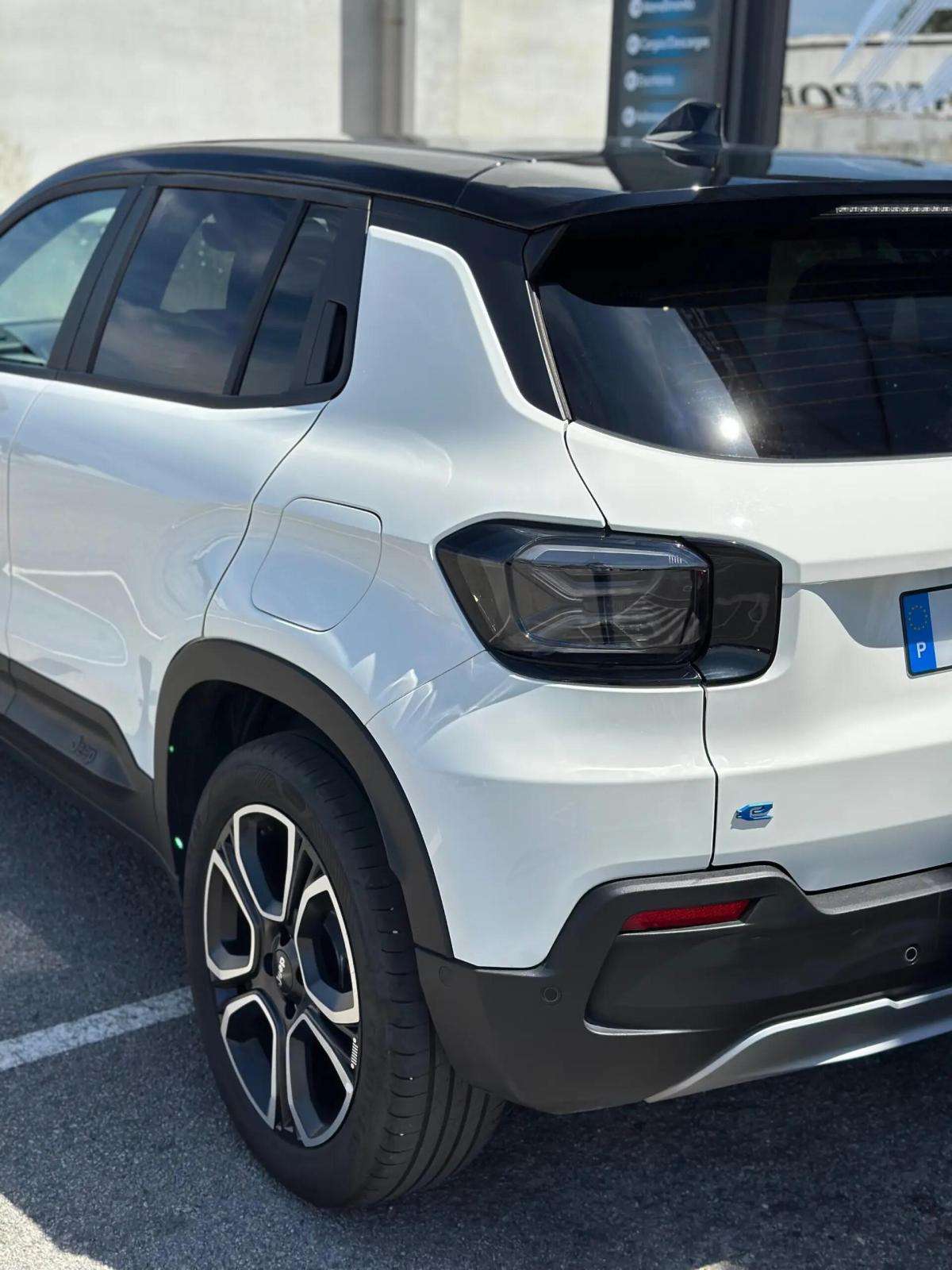jeep-avenger-2025-eletrico-0cc