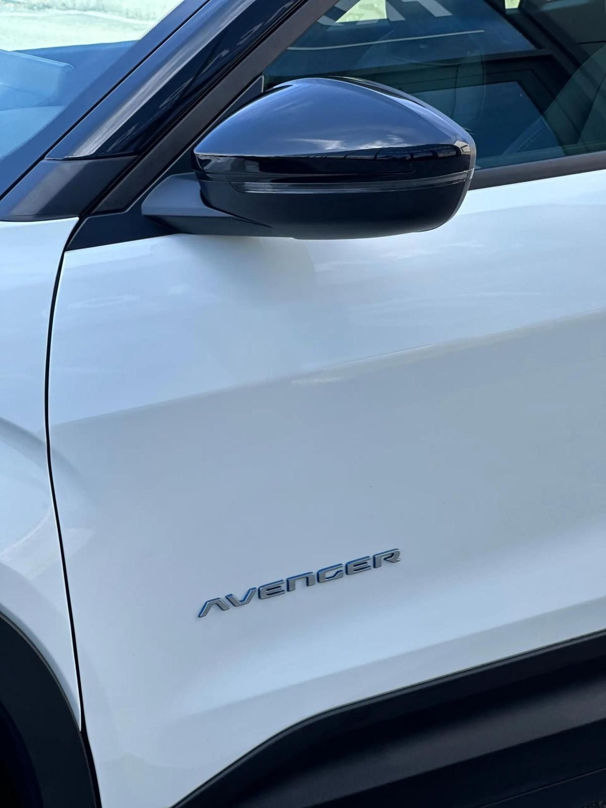 jeep-avenger-2025-eletrico-0cc