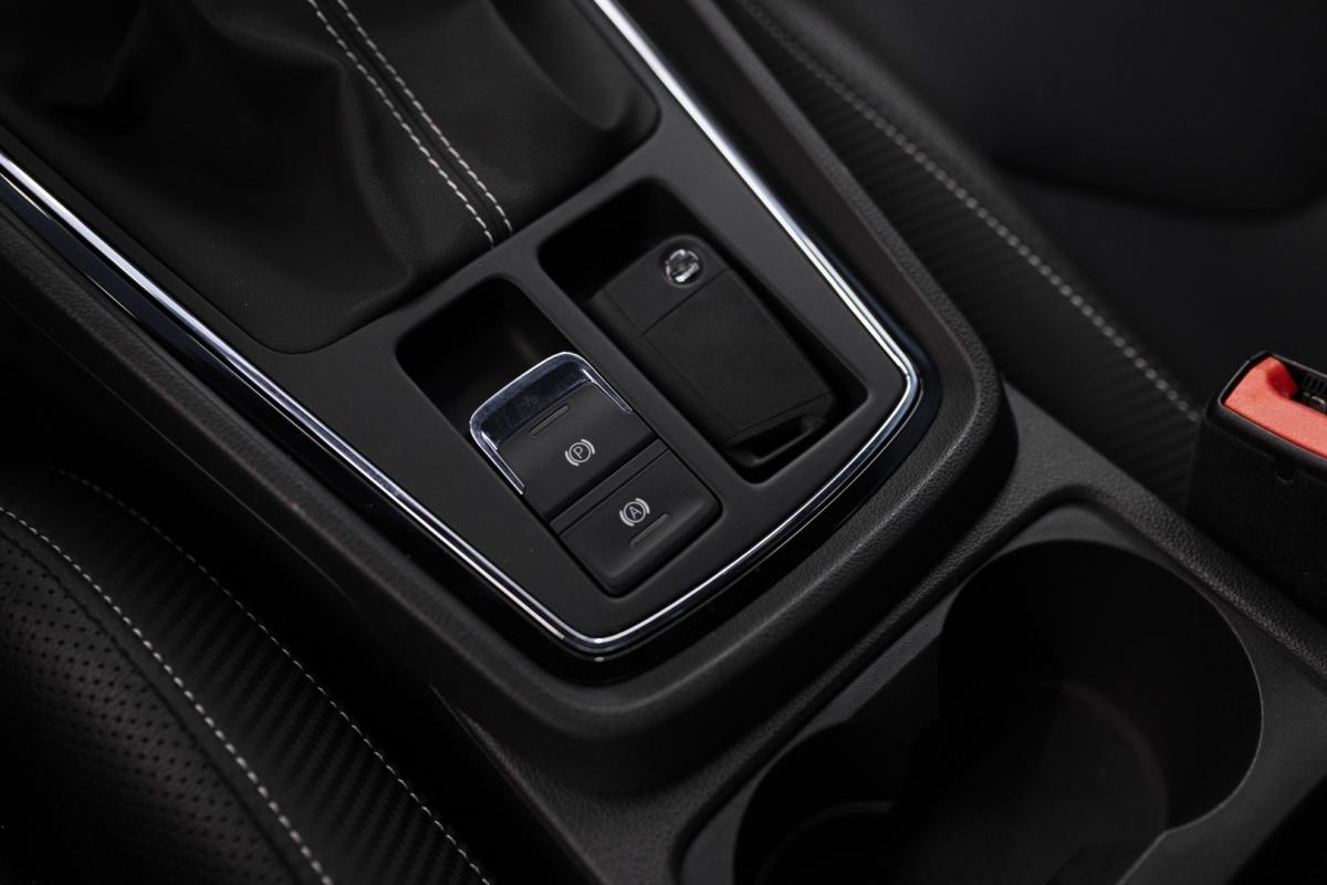seat-leon-2018-gasolina-1984cc