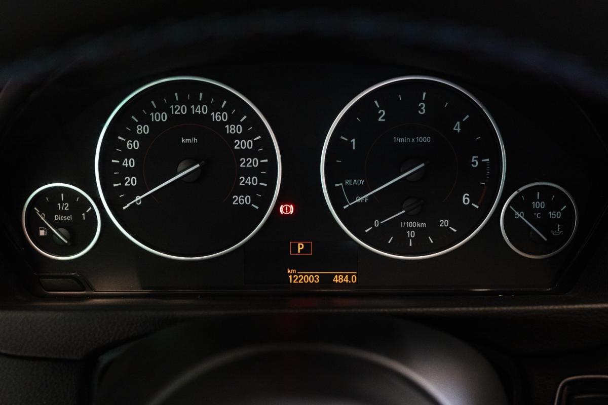 bmw-serie-3-2016-diesel-1995cc