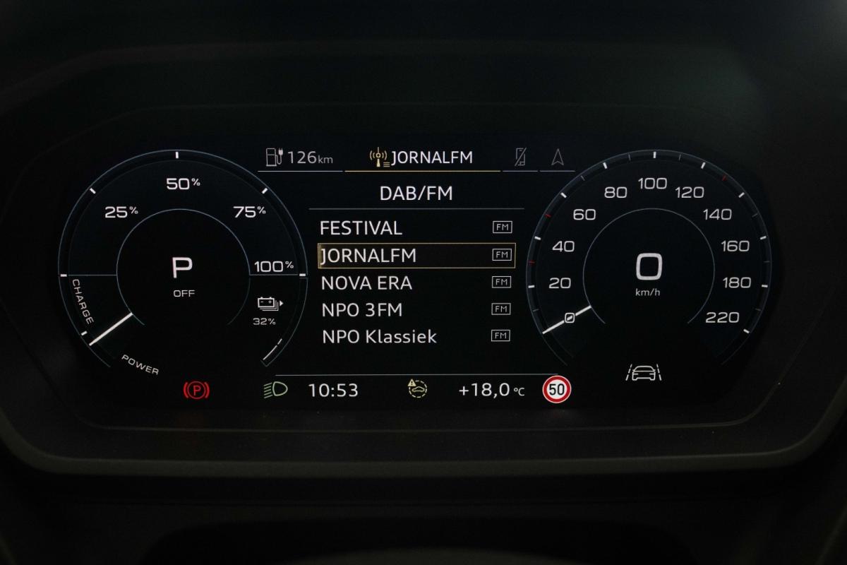 audi-q4-e-tron-2021-eletrico-0cc