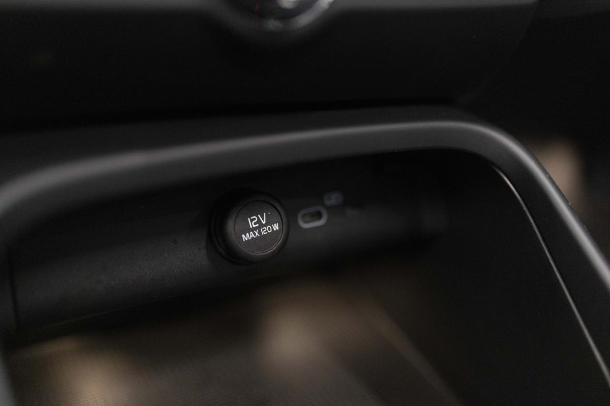 volvo-xc40-2020-eletrico-0cc
