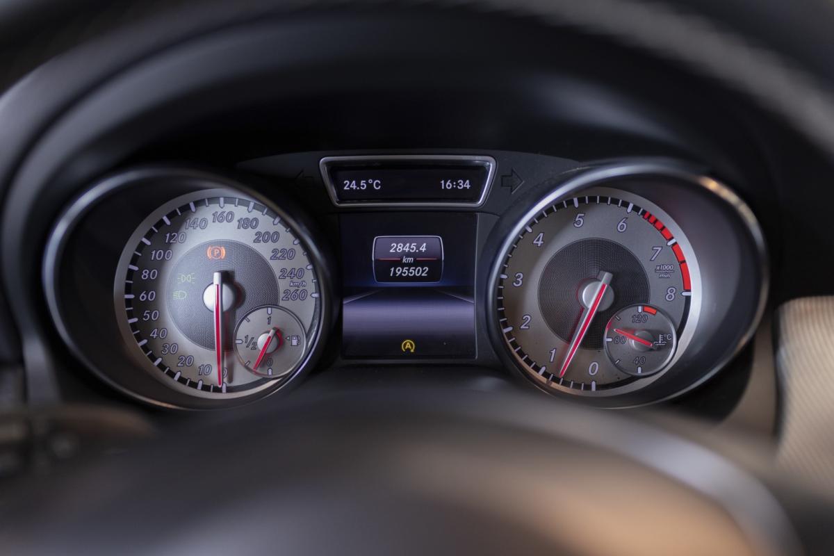 mercedes-benz-cla-2015-gasolina-1595cc