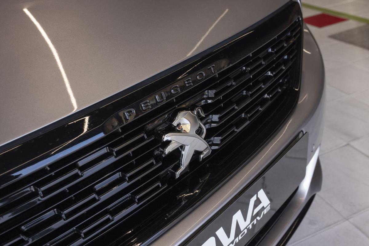 peugeot-308-2019-gasolina-1199cc