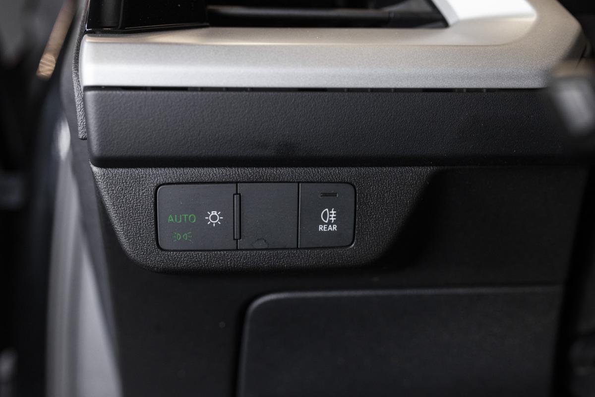 audi-q4-e-tron-2021-eletrico-0cc