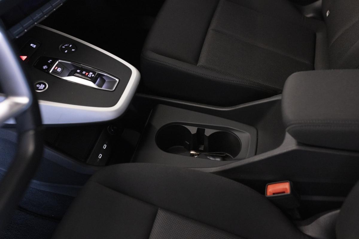 audi-q4-e-tron-2021-eletrico-0cc