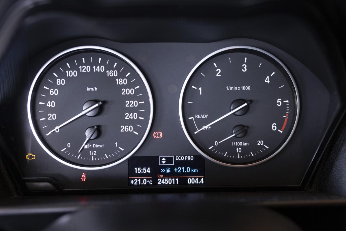 bmw-serie-1-2013-diesel-1598cc