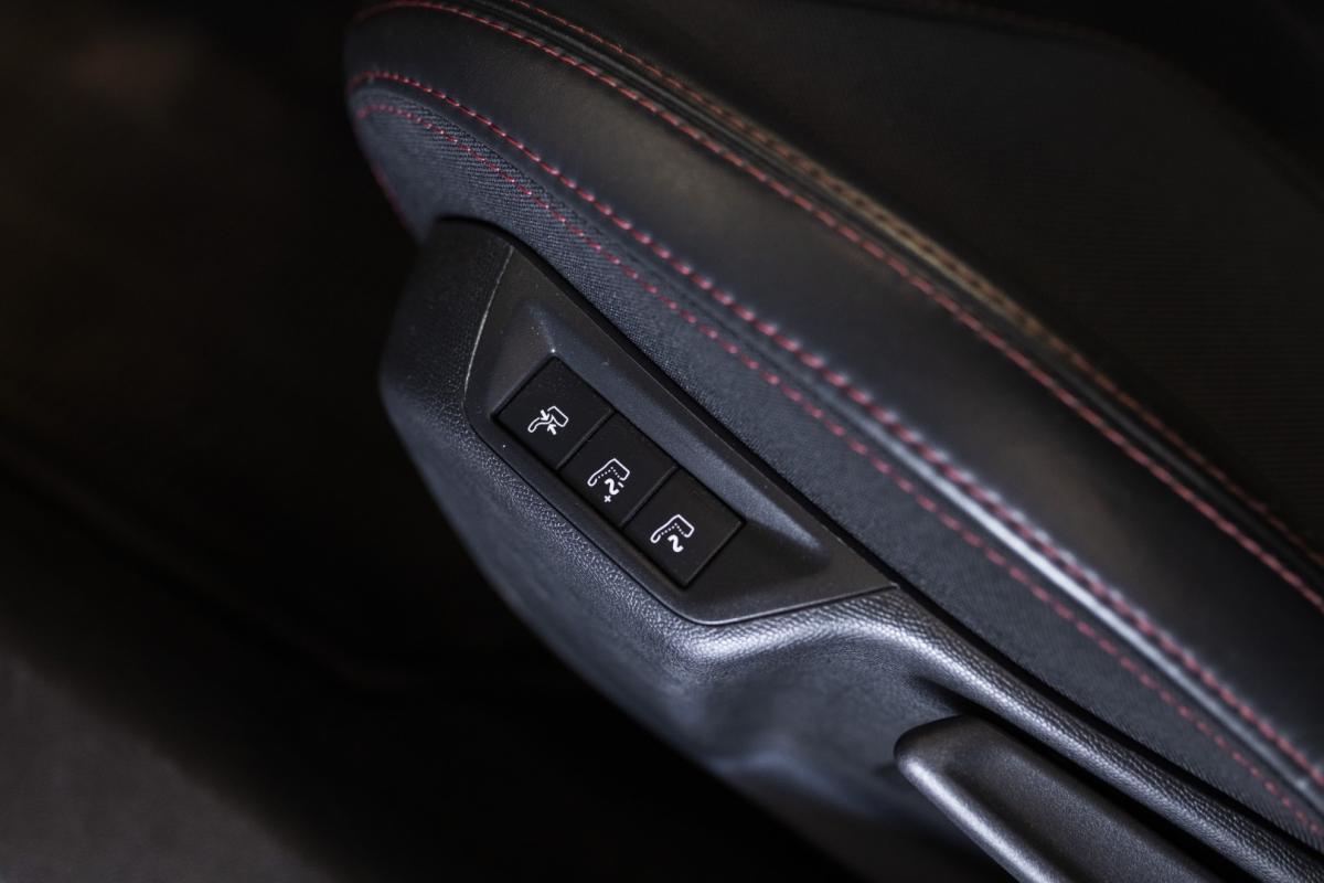 peugeot-308-2016-gasolina-1598cc