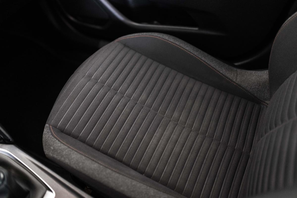 peugeot-2008-2020-diesel-1499cc