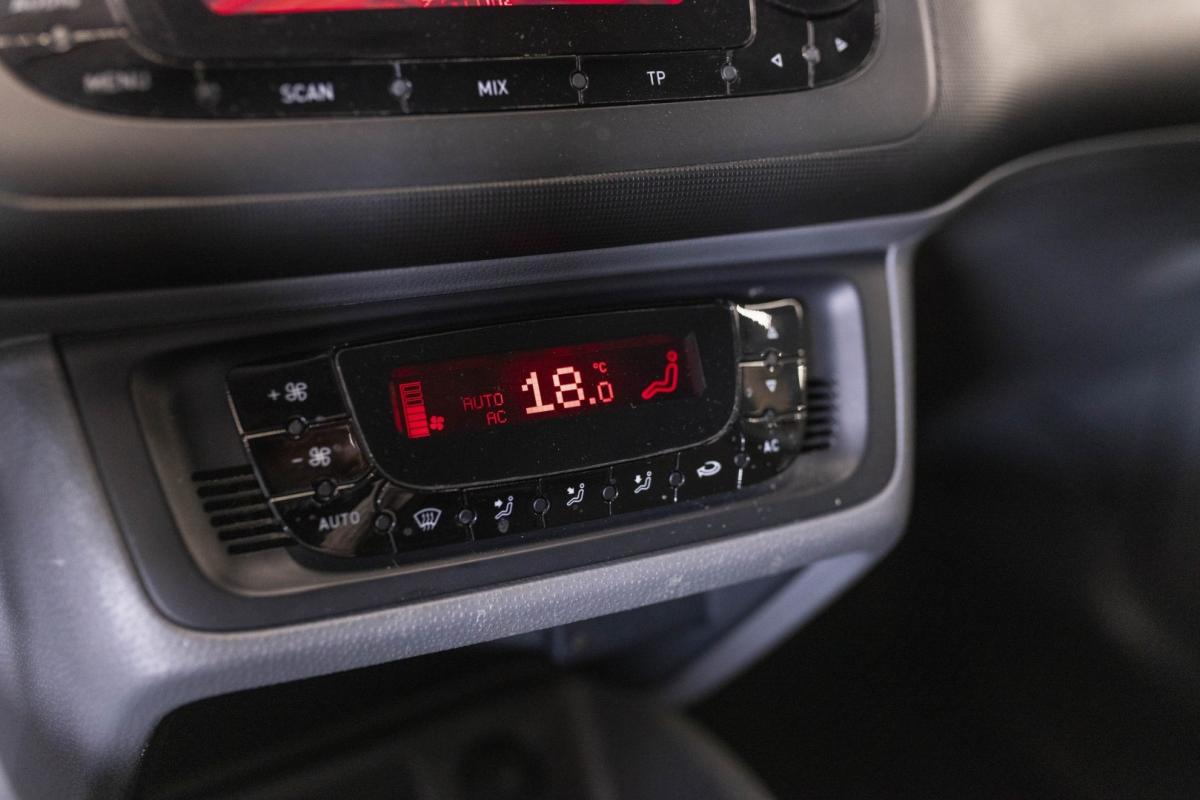seat-ibiza-st-2011-diesel-1598cc