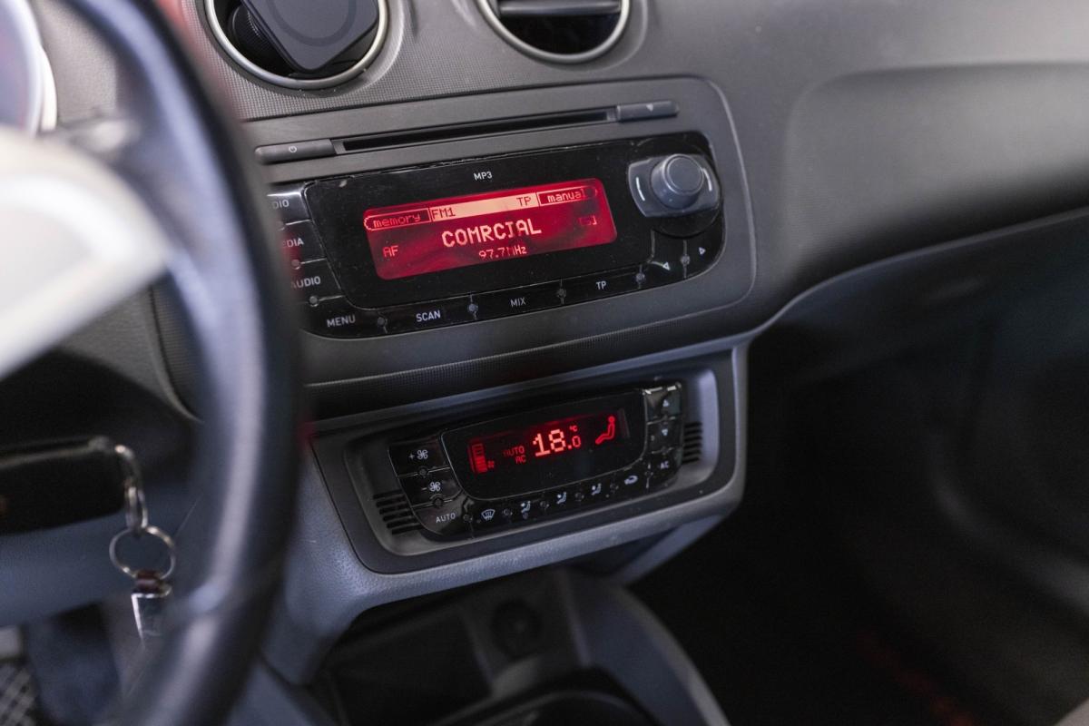 seat-ibiza-st-2011-diesel-1598cc