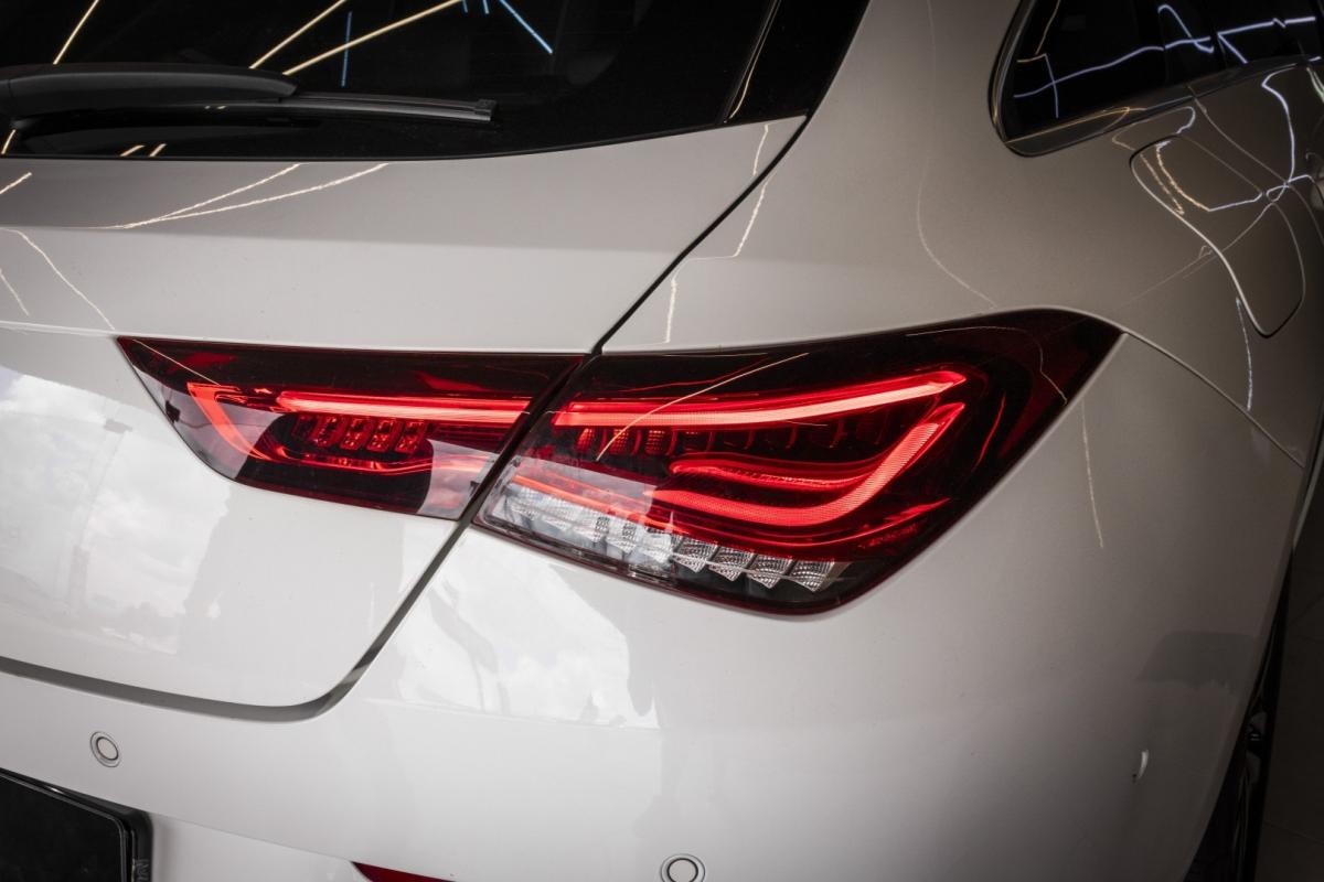 mercedes-benz-cla-2022-hibrido-1332cc